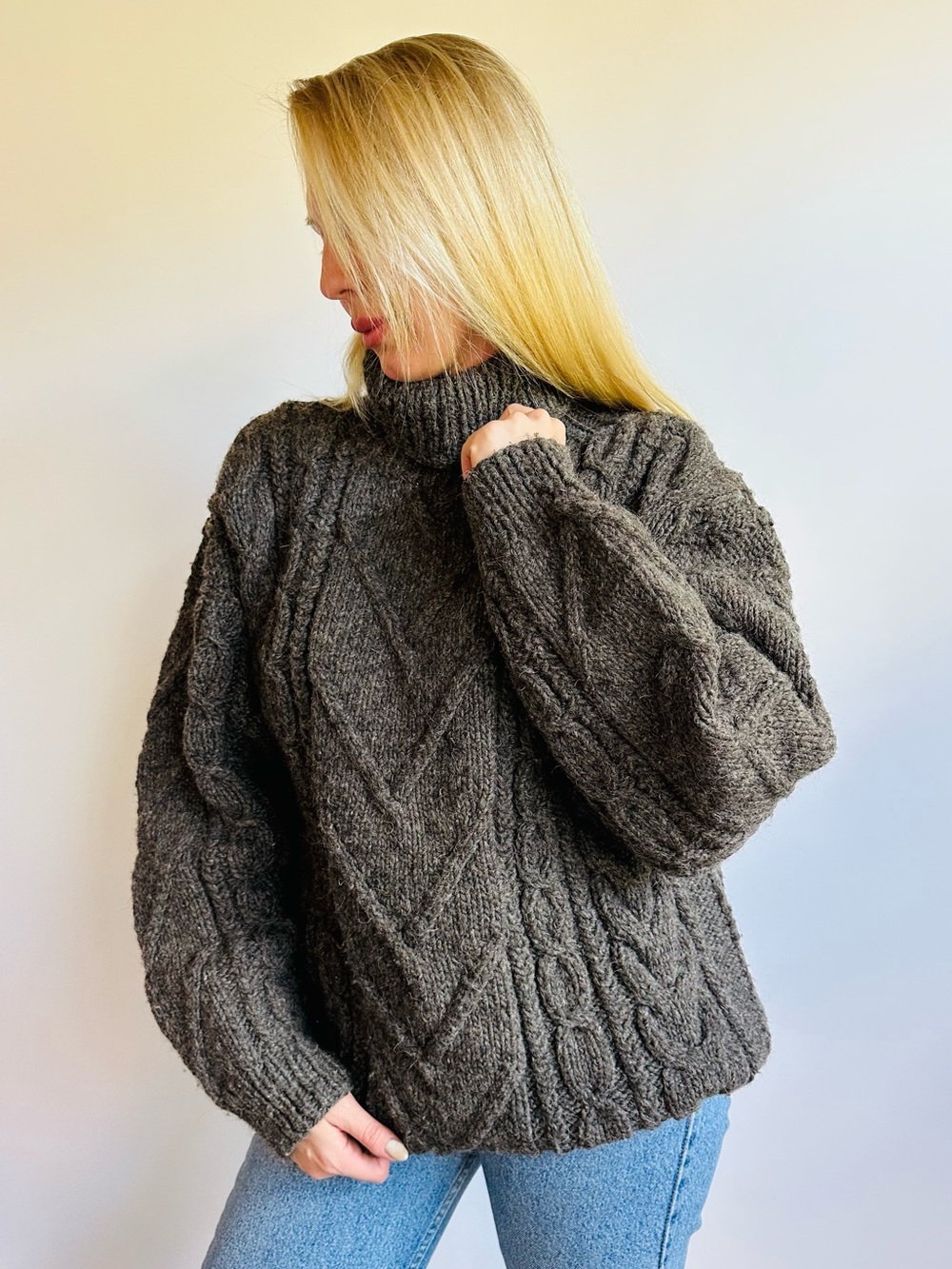 Vintage Hand Knit Chunky Cable Knit Turtleneck Sweater Heavy Wool Oversized Pull